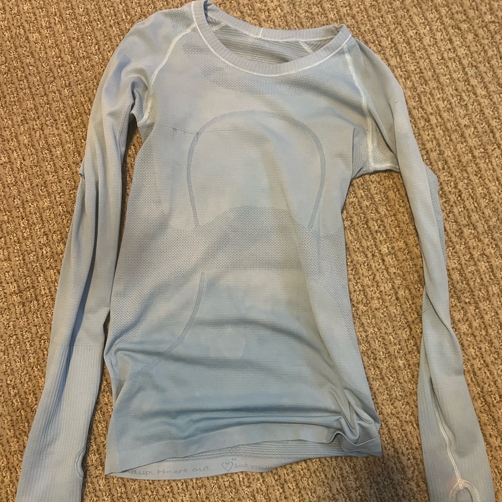 light blue long sleeve shirt from lululemo